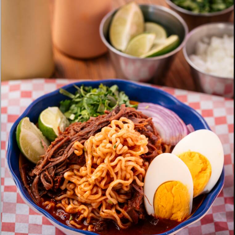 BIRRIA RAMEN