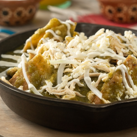 Chilaquiles Verdes con Pollo
