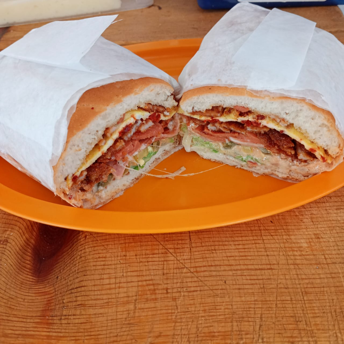 Torta Mexicana Estilo CDMX