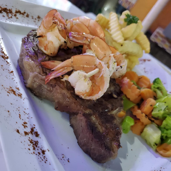 Corte con Camarón