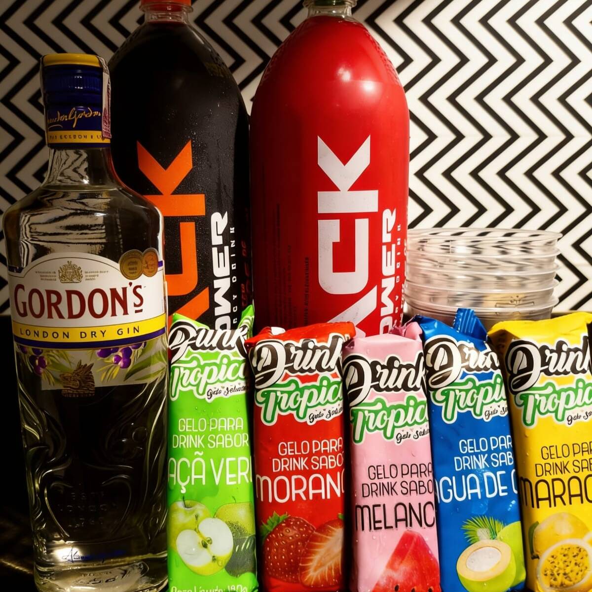 Combo Gin Gordon’S – Mais Completo Que O Do Concorrente!
+ bebida, + sabor, + vantagem no seu rolê!
1x Gin Gordon’s – 750ml 100% Original (bem gelado)
2x Energéticos de 2l – Total: 4l (1 a mais que o combo concorrente!)
5x Gelo saborizado gourmet – 200ml cada (sabores especiais, total 1l)
5x Copos grandes – 770ml cada
Você leva Mais pelo mesmo preço (ou até menos!)
️ Tudo Bem Gelado, pronto para o consumo imediato!
Combo ideal para presente, pré, festas e momentos especiais!
