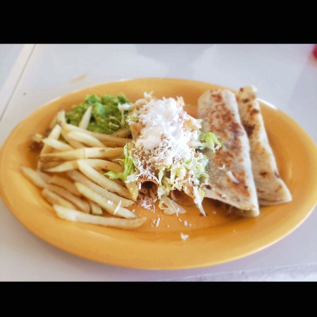 #3 2 FLAUTAS, BURRITO, QUESADILLA , GUACAMOLE,PAPA