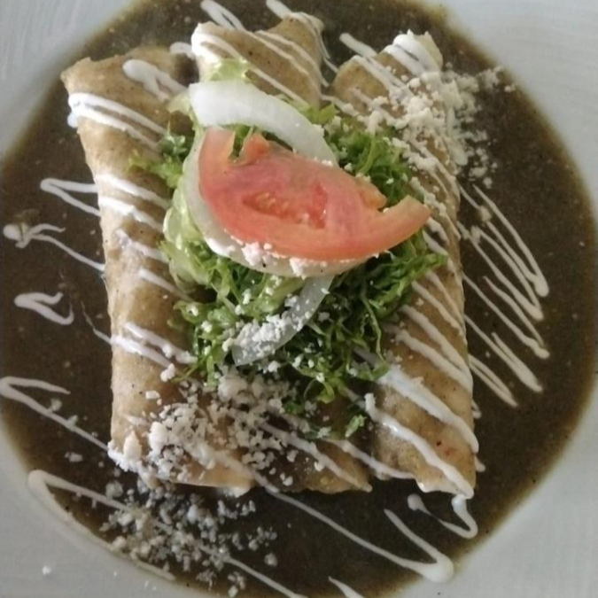 Enchiladas de Queso Suizas