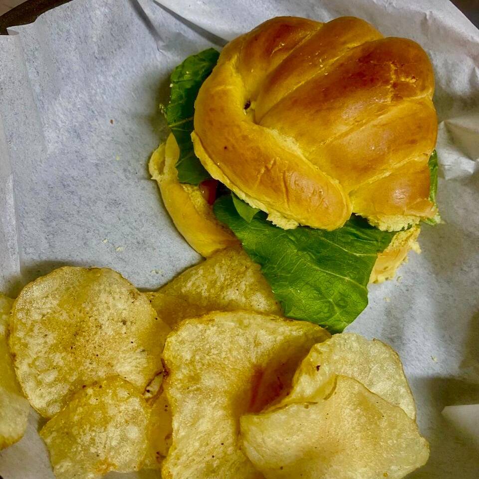 Hamburguesa Pan Cuernito