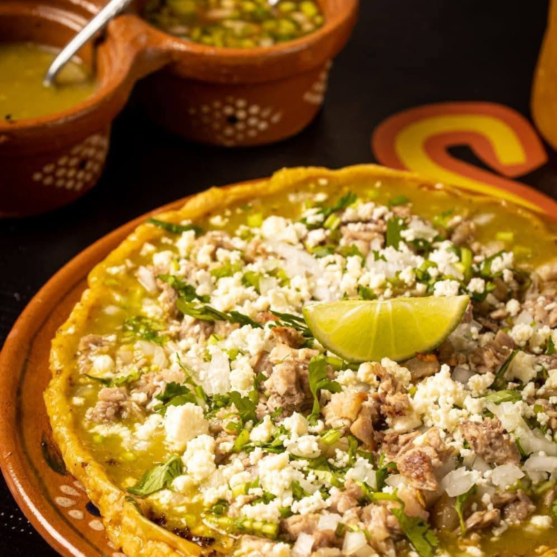 Gordita salsa verde maciza