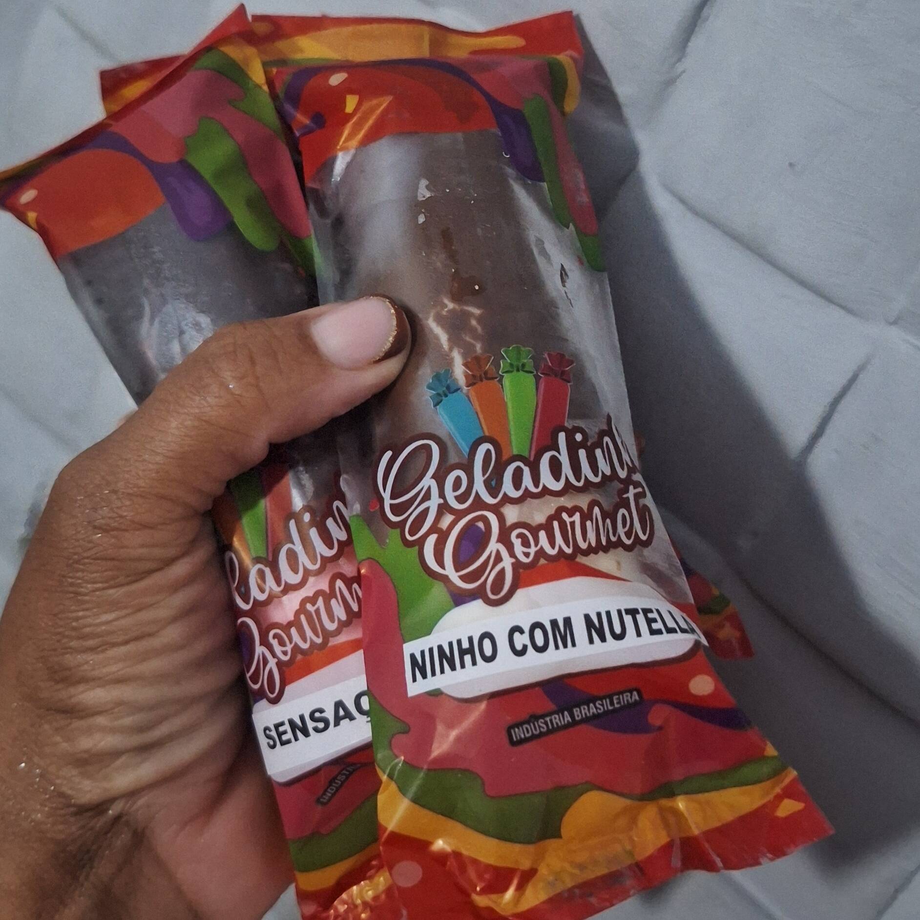 Sabores disponível, maracujá/chocolate, ninho/Nutella, prestígio, sensação e oreo/nutella