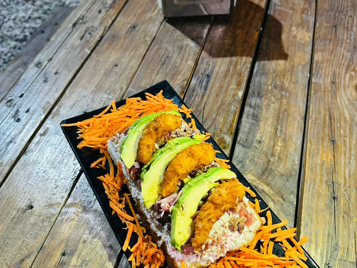 Dembow Sushi