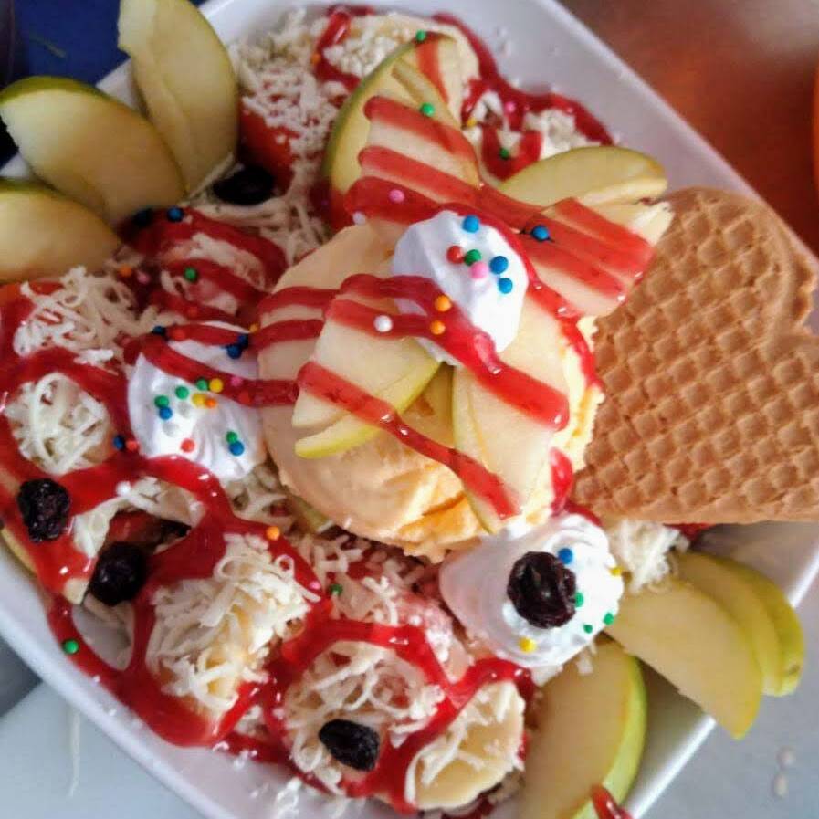 Ensalada de Frutas Especial con Helado COLOMBINA