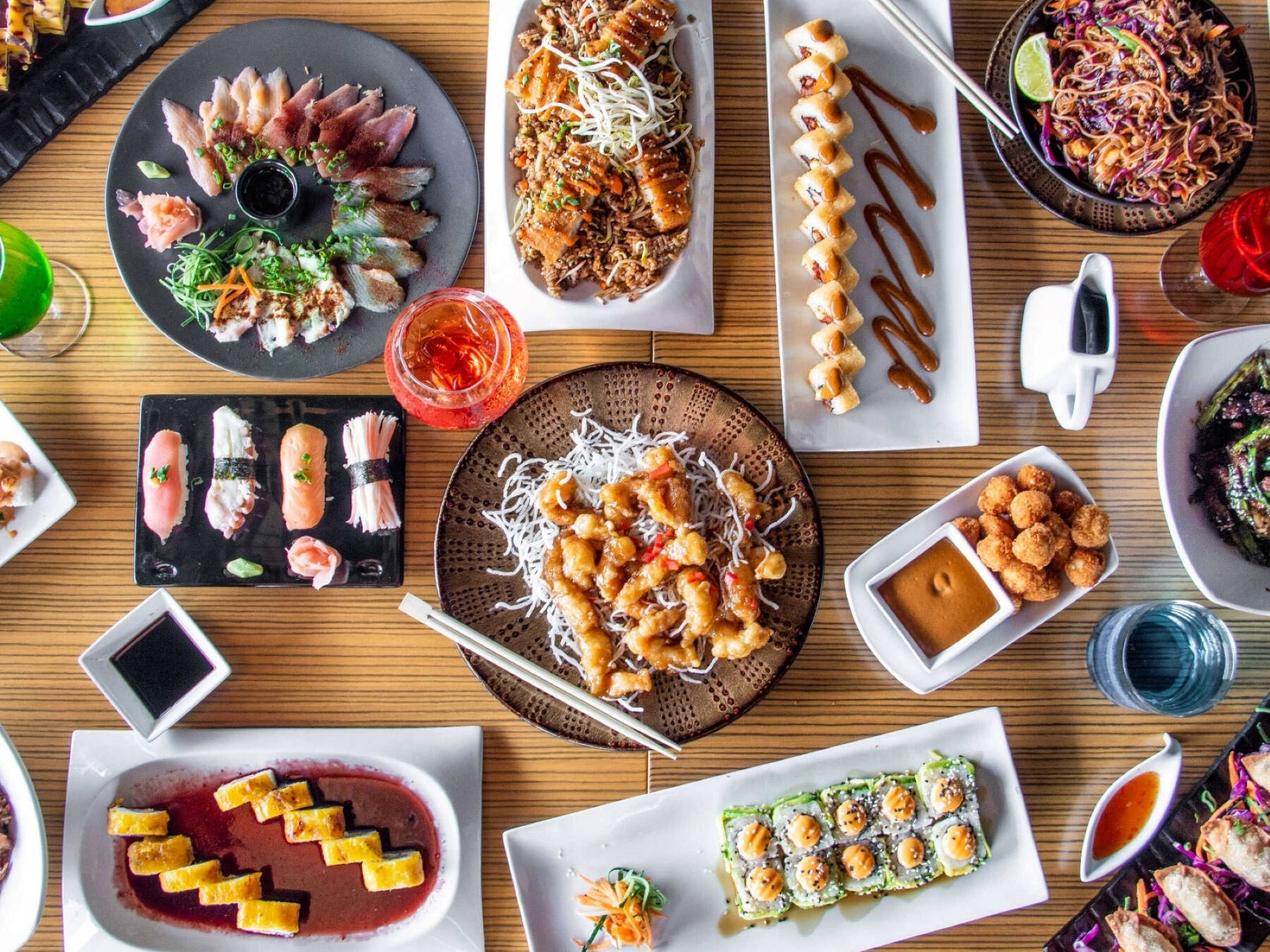 Domu Sushi Bar (El Dorado)