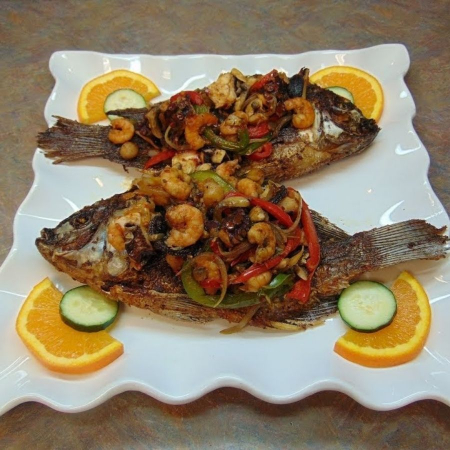 Mojarra Rellena de Camarón y Pulpo