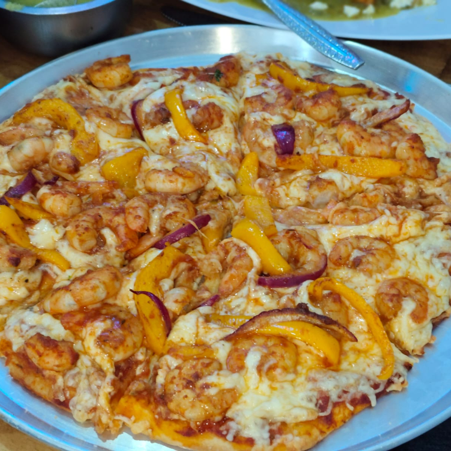 PIZZA DE CAMARÓN MEDIANA