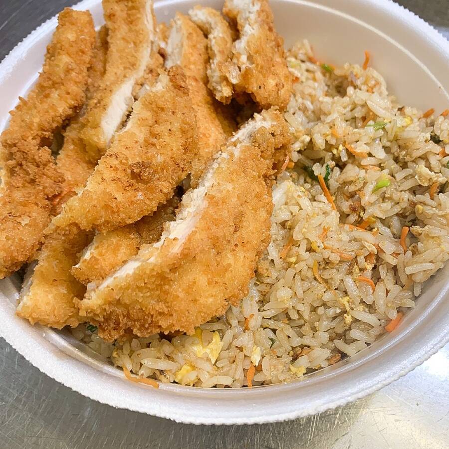 YAKIMESHI Especial Milanesa de Pollo