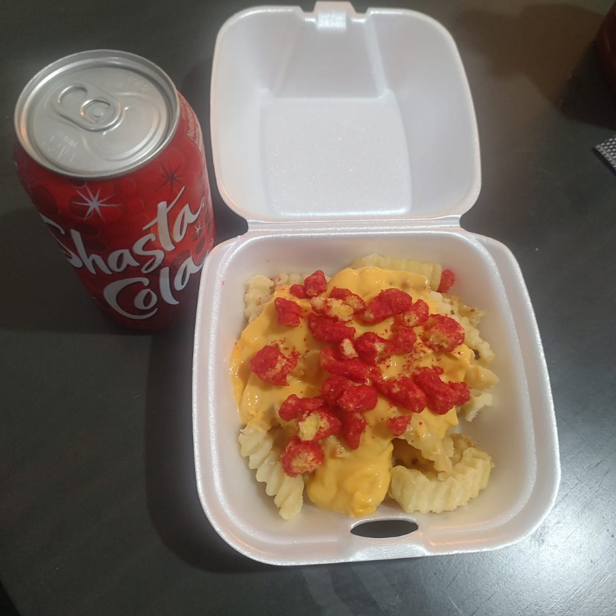 papas a la francesa con queso Fleming hot