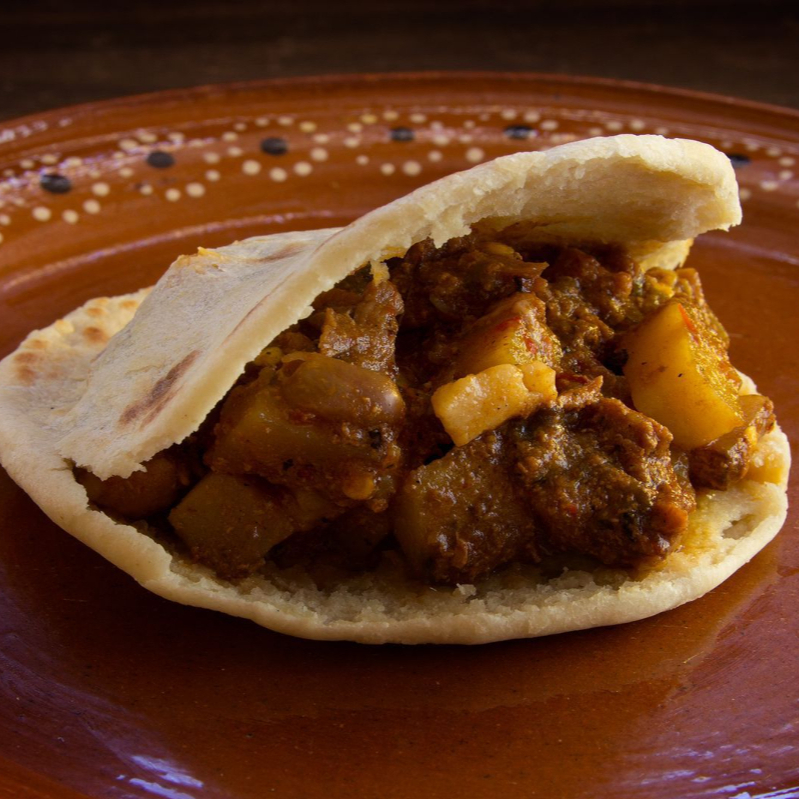 Gordita de Rojo