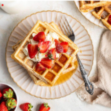 Wafle con Maple y Fresas Naturales