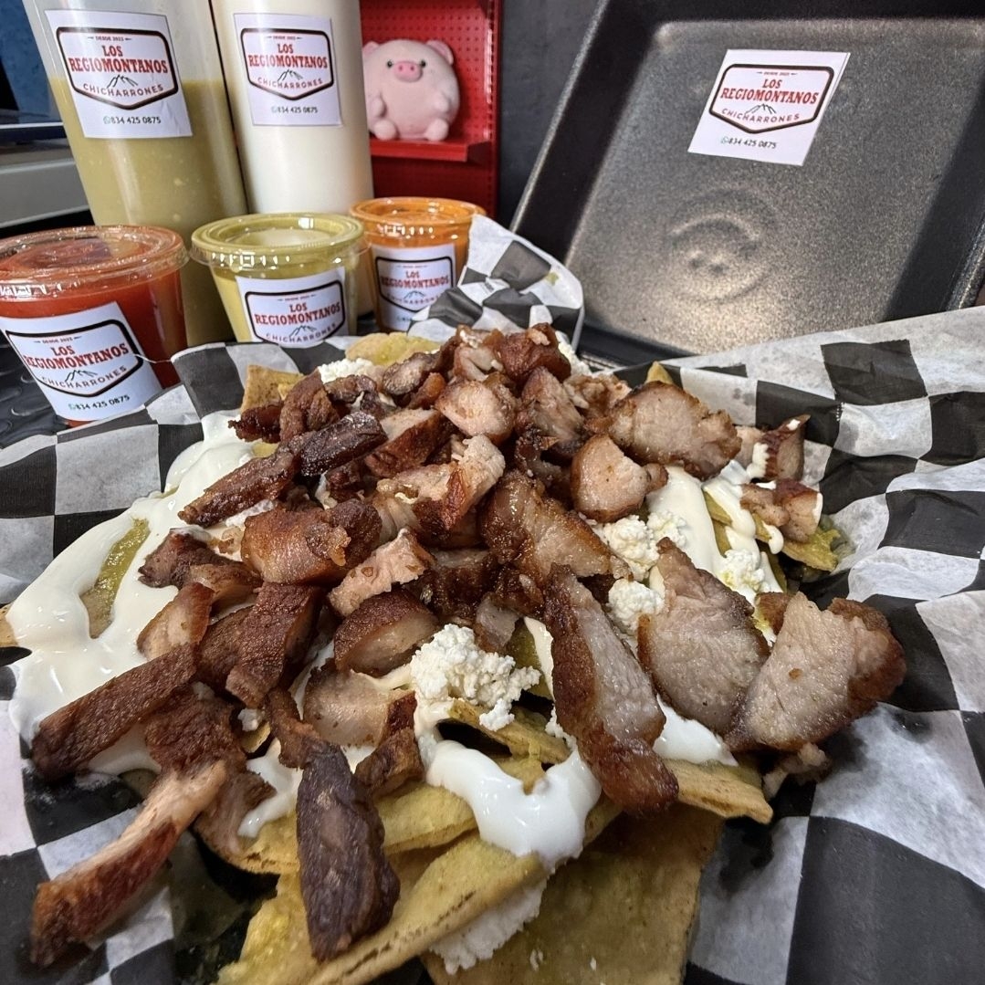 Chilaquiles con Bebida