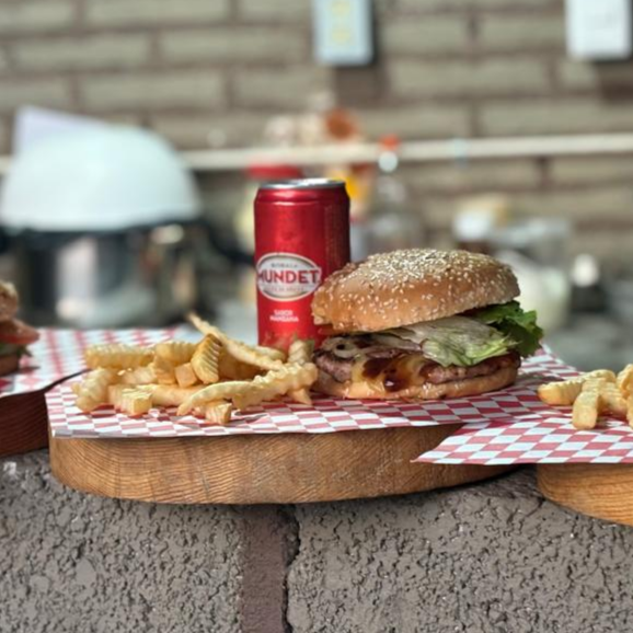 HAMBURGUESA BBQ COMBO