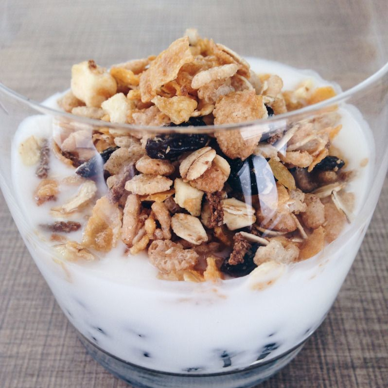 Yogurt con Granola