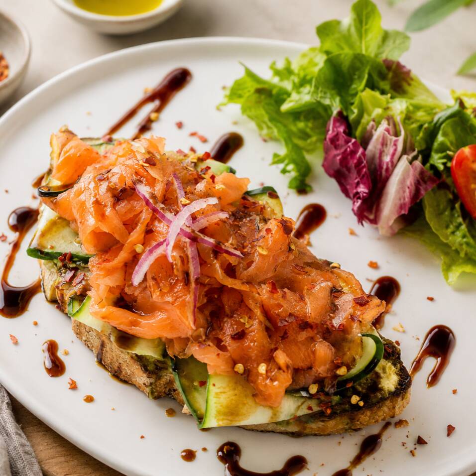 Salmón Toast