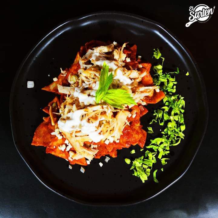 Chilaquiles con Pollo