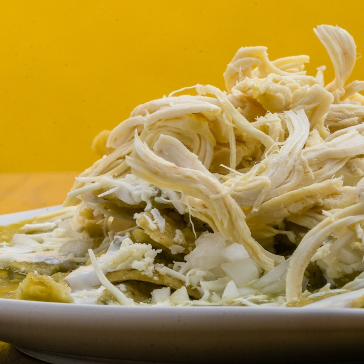 Combo Chilaquiles Verdes C Pollo+ Cafe de Olla 💕