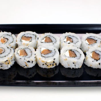 10 uramaki de salmao 10 uramaki de kani 10 uramaki de camarao empanado