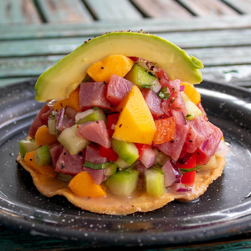 Atun Caribeño (2 Tostadas)