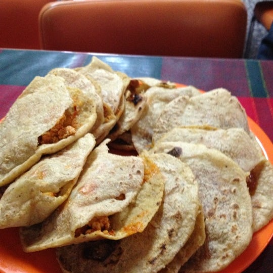 Gordita de Huevo Verde