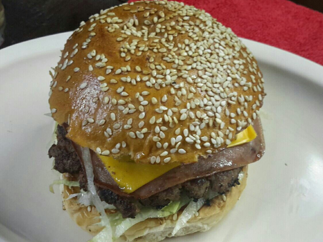 Hamburguesa Hawaiana