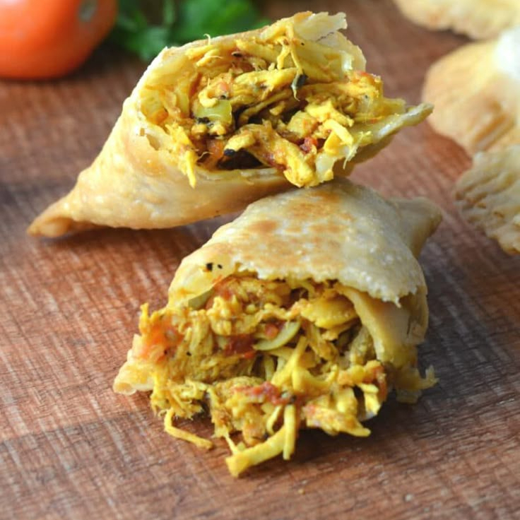 Pastelito Venezolano de Pollo