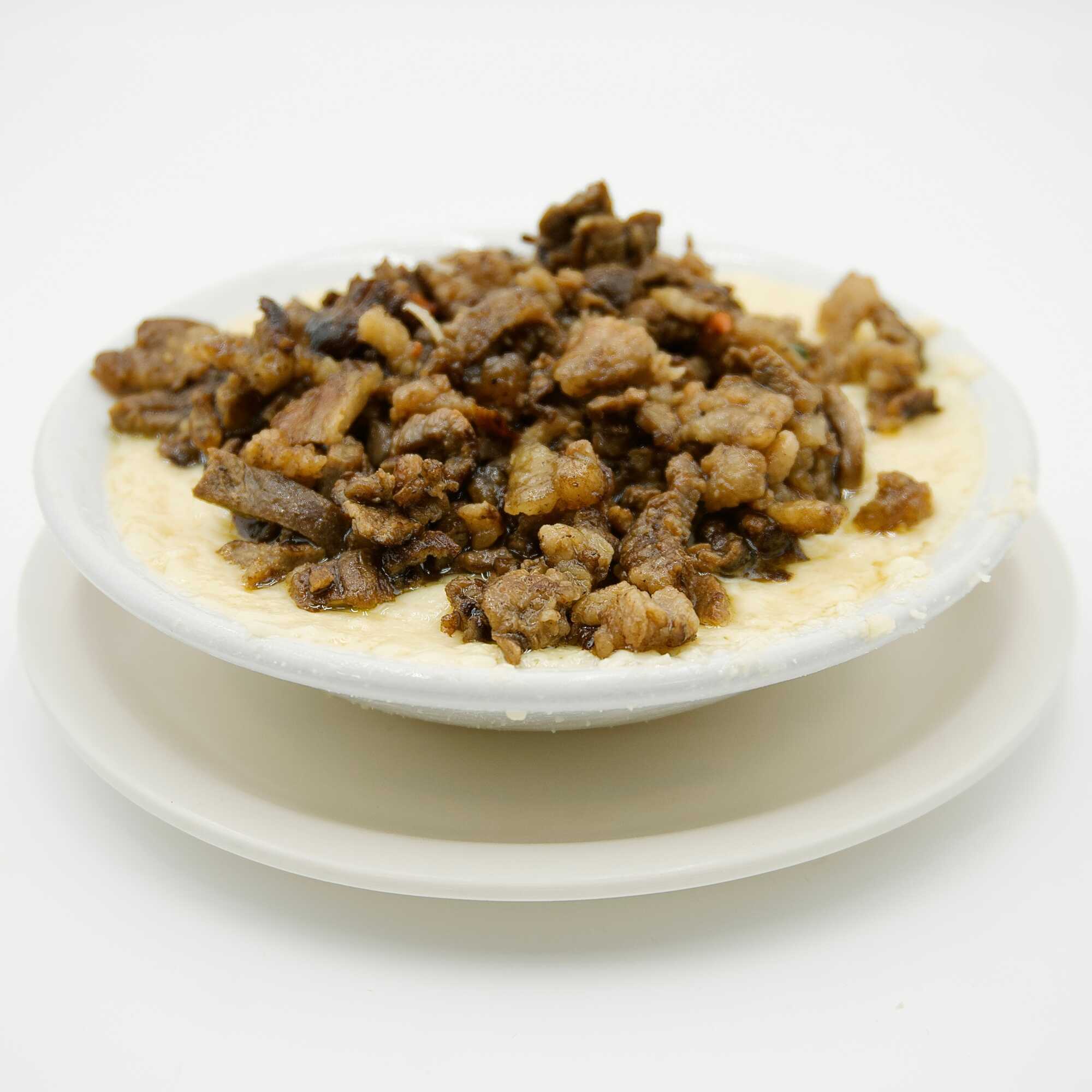 Queso Fundido con Carne Asada