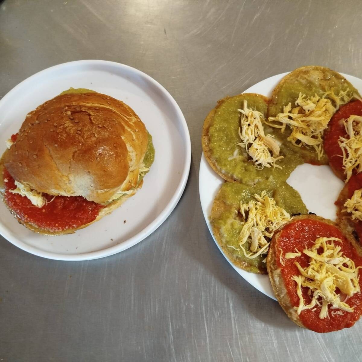 Cemita con Chalupas