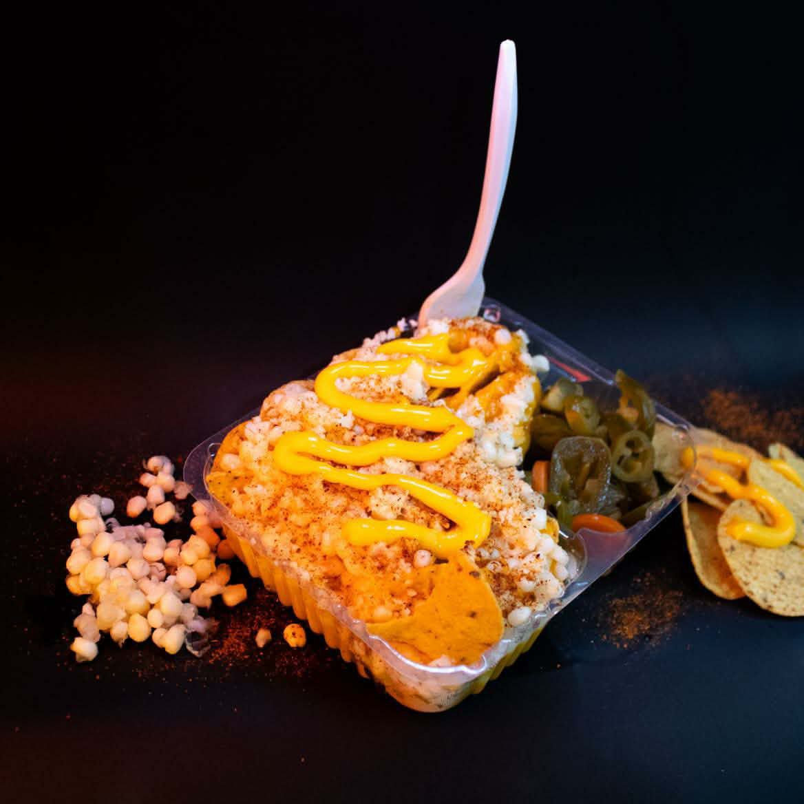 Nachos con Elote