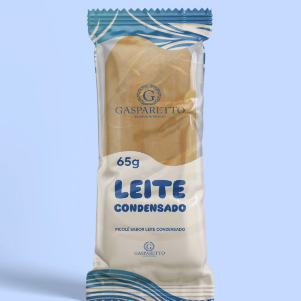 Picolé artesanal sabor leite condensado.