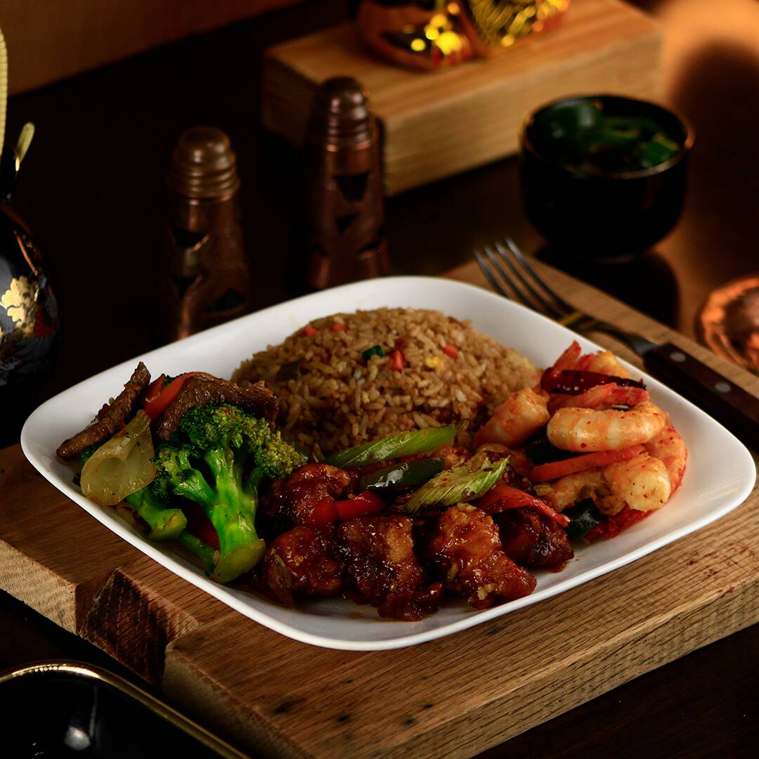 Paquete Arroz con Camarón + 2 Guisos