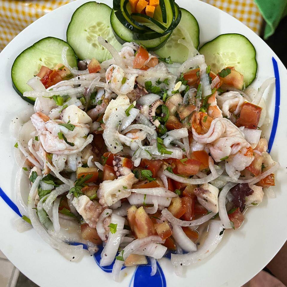 Ceviche Mixto Mediano