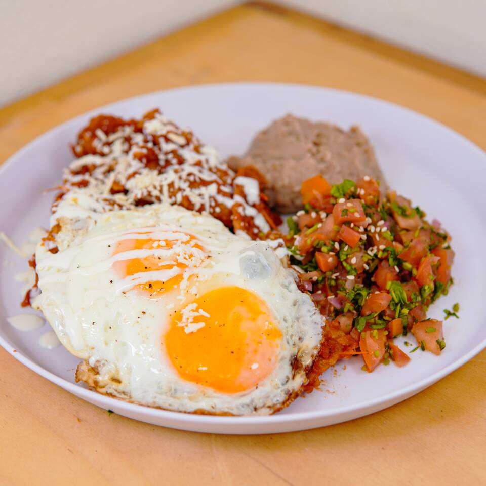 Chilaquiles Rojos