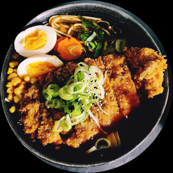 Ramen (cerdo o pollo)