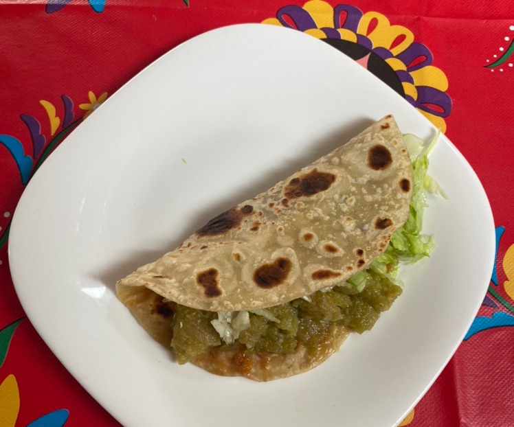 Taco de Harina Chicharrón de Cuerito