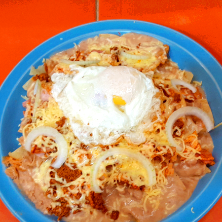 Chilaquiles TOLUQUEÑOS
