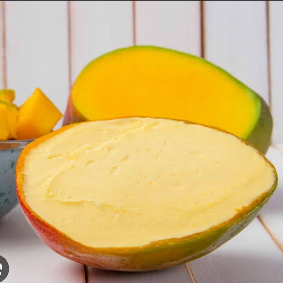 Helado artesanal de mango