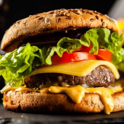 Hamburguesa tres quesos