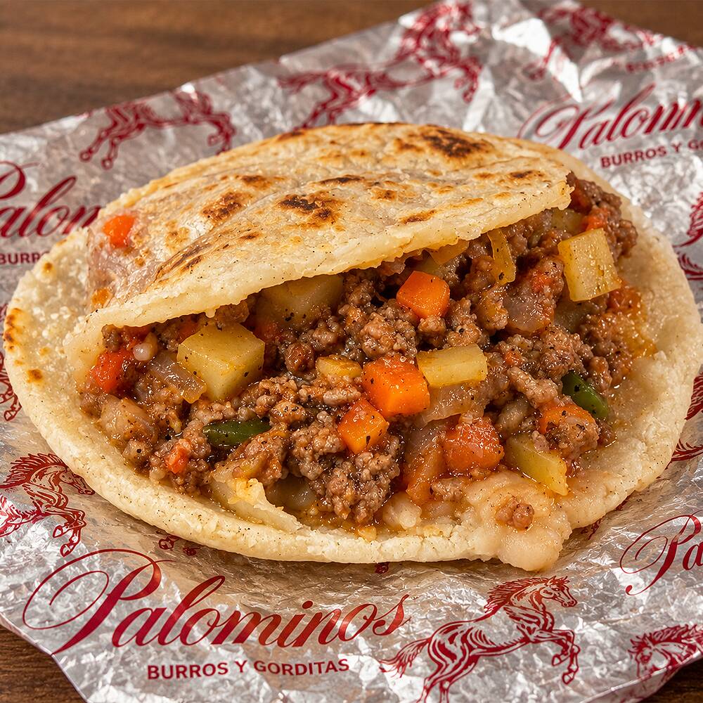 GORDITA DE PICADILLO