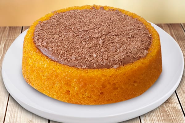 Rende 06 a 08 fatias. Pesa aprox. 600g. Vendido refrigerado. Comercializado pronto para servir. Contém ou pode conter, glúten, leite e ovos. Conservar refrigerado. Consumir em até 3 dias.
Um dos mais vendidos! Elevamos o clássico dos clássicos ao nível máximo de desejo. Nosso bolo de cenoura vibrante e fofinho traz um centro inundado por uma ganache de chocolate meio amargo brilhante e aveludada. É a solução definitiva para quem sempre achou que a cobertura do bolo de cenoura deveria ser infi