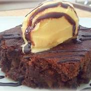 Brownie con Helado
