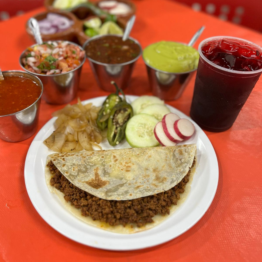 QUESADILLA DE CHORIZO