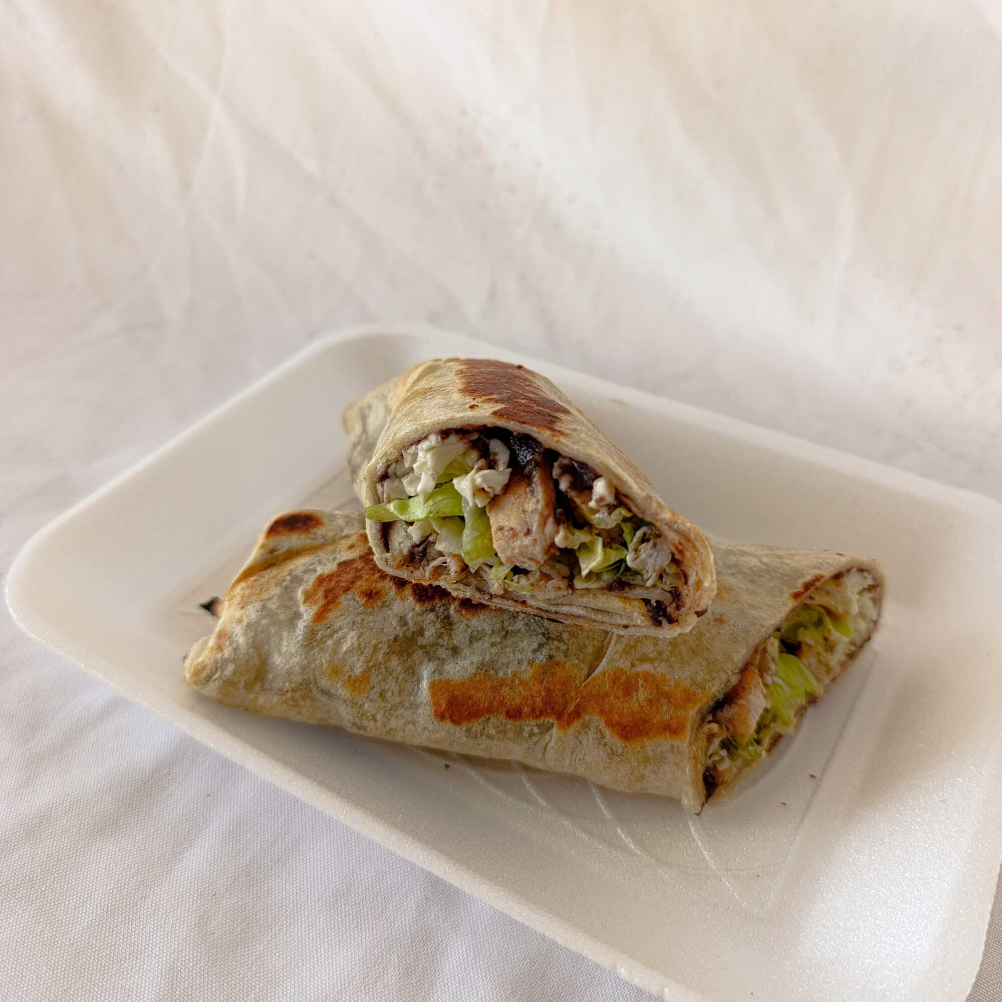 BURRITO DE POLLO A LA PLANCHA