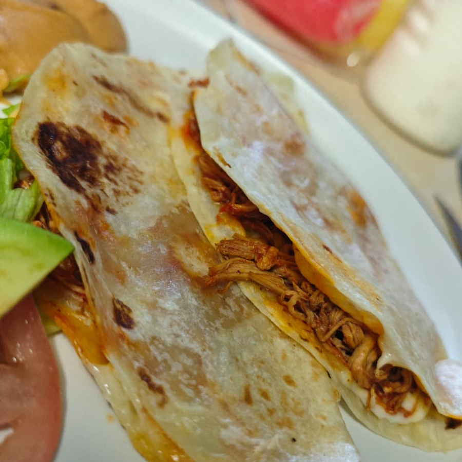 Orden de Quesadilla con Carne