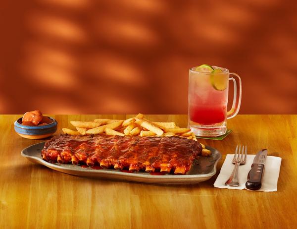 O carro-chefe da casa! A tradicional costela Outback, com cerca de 750g, preparada em chama aberta como manda a tradição australiana. Vem com as saborosas Cinnamon Apples*.
CONTÉM GLÚTEN (apenas na opção com molho Billabong)
*As Cinnamon Apples contém glúten e lactose.