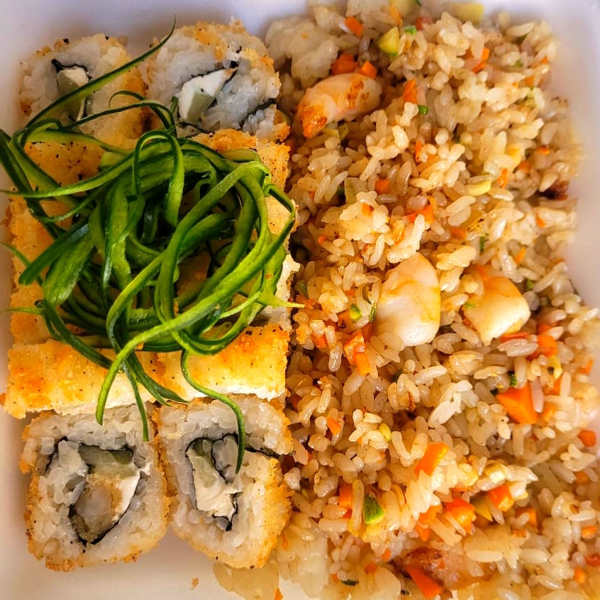 Combo Arroz Mixto + Sushi